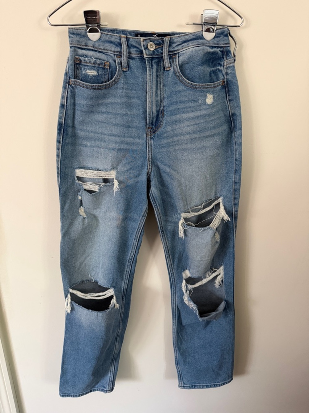 Hollister Light Blue Ultra High-Rise Vintage Straight Jeans